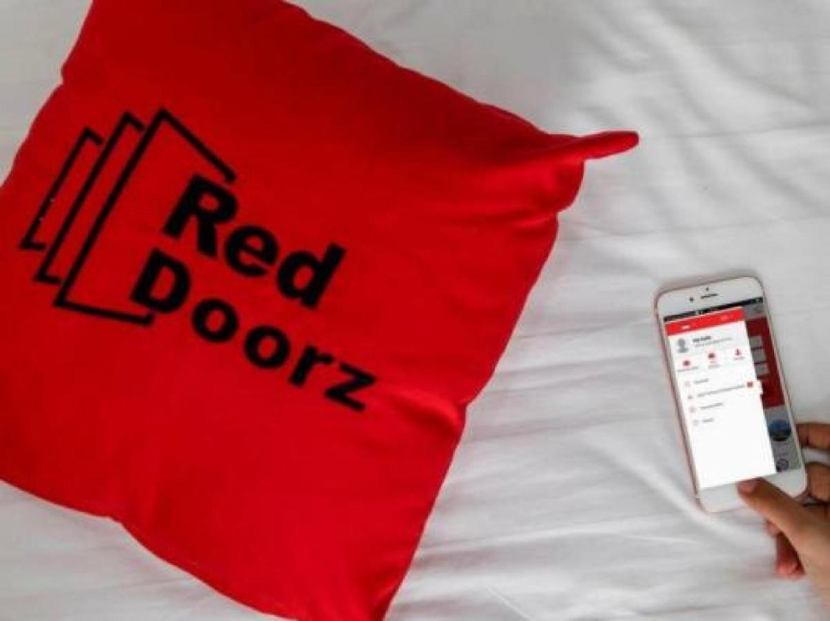 RedDoorz Plus @ Demangan Gejayan Pakualaman Bagian luar foto